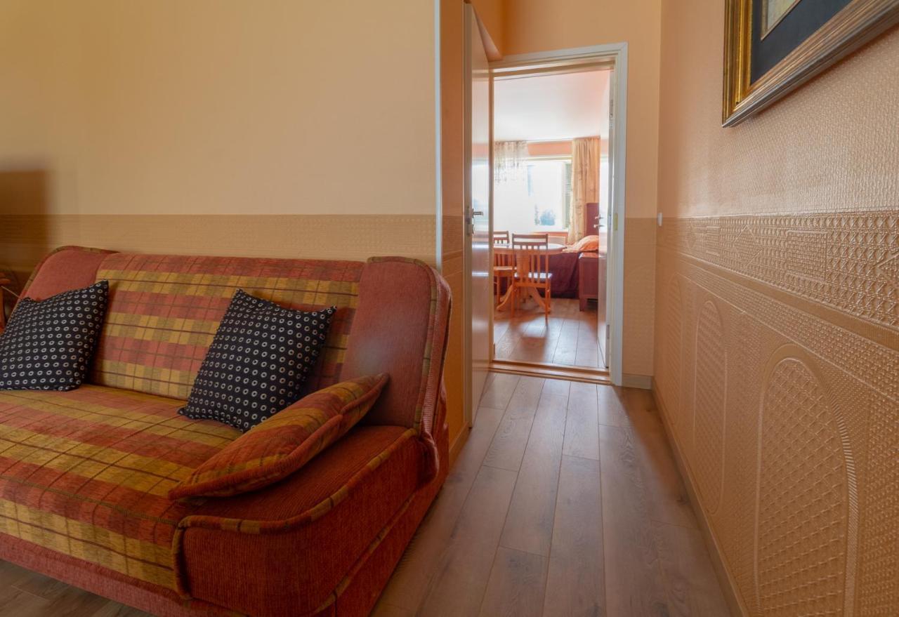 Fortuna Apartments Pärnu Buitenkant foto